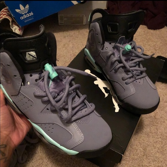 Nike Air Jordan Retro 6 - Picture 2 of 4